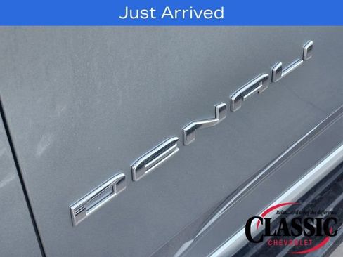 Used 2025 GMC Yukon Denali image 18