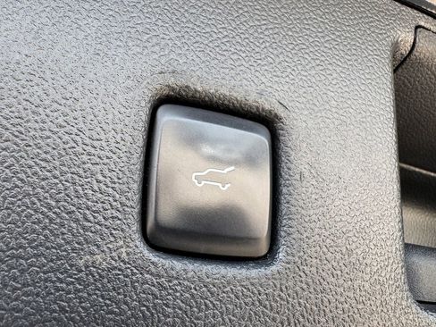 Used 2023 Ford Escape ST-Line w/ Tech Pack #1 AWD/4WD image 32