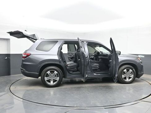 Certified 2025 Honda Pilot EX-L image 52