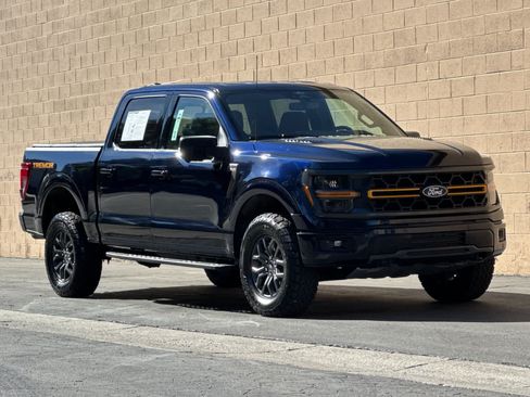 Certified 2025 Ford F150 Tremor AWD/4WD image 9