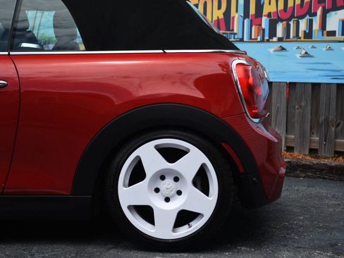 Used 2016 MINI Cooper S FWD image 10