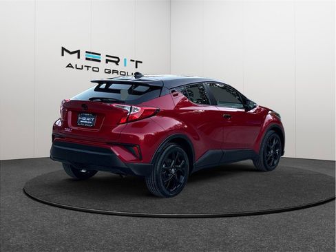Used 2022 Toyota C-HR Nightshade image 9
