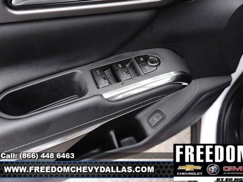 New 2026 Chevrolet Traverse LT w/ LPO, Floor Liner Package image 39