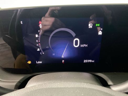 Used 2024 Buick Encore GX Preferred FWD image 15