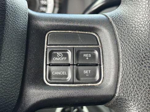 Used 2013 RAM 1500 Express RWD image 40