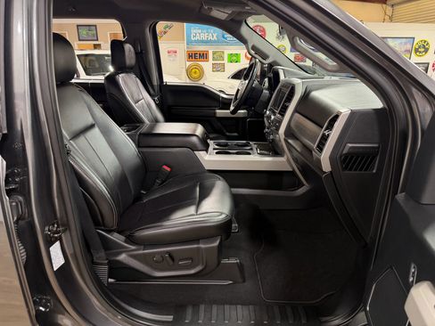 Used 2020 Ford F350 Lariat w/ Lariat Ultimate Package AWD/4WD image 21
