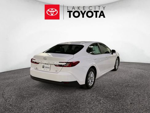 New 2026 Toyota Camry LE image 5