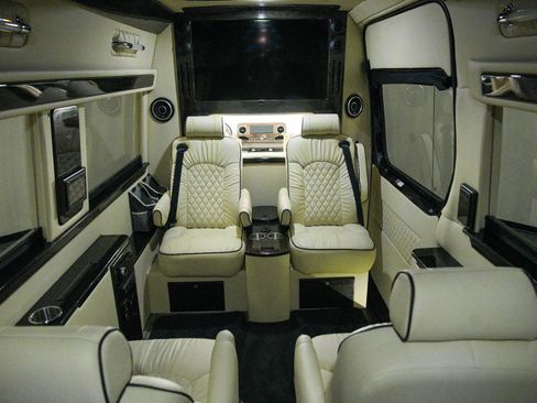 Used 2020 Mercedes-Benz Sprinter 3500 image 31