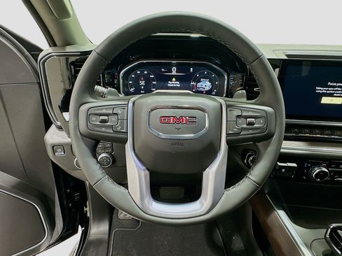 New 2026 GMC Sierra 1500 SLT w/ SLT Convenience Package RWD image 11