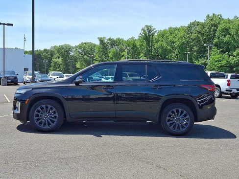 Used 2023 Chevrolet Traverse RS AWD/4WD image 4