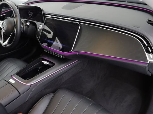 Used 2025 Mercedes-Benz E 450 4MATIC All-Terrain Wagon image 19