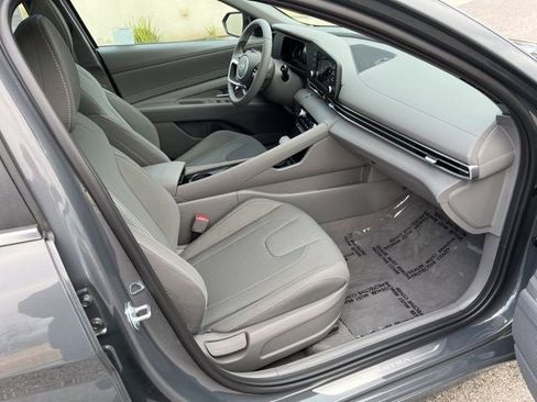 New 2026 Hyundai Elantra SEL Sport Premium image 32