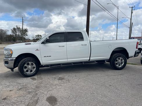 Used 2021 RAM 2500 Big Horn w/ Level 1 Equipment Group AWD/4WD image 4
