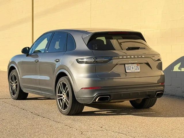 Used 2020 Porsche Cayenne AWD/4WD image 9