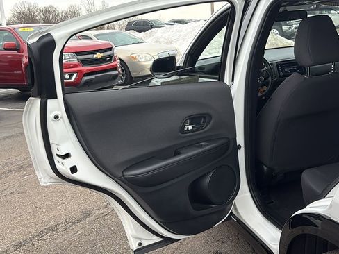 Used 2022 Honda HR-V Sport image 28