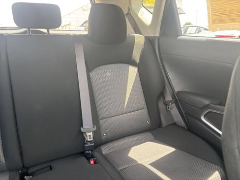 Used 2025 Kia Soul LX w/ LX Technology Package FWD image 35