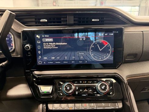 Used 2024 GMC Sierra 2500 AT4 w/ AT4 Premium Plus Package image 51