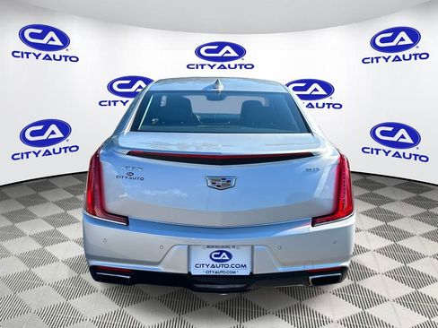Used 2018 Cadillac XTS Luxury image 5