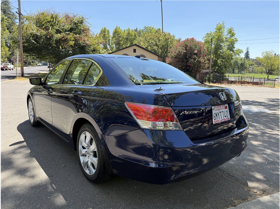 Used 2010 Honda Accord EX-L image 7