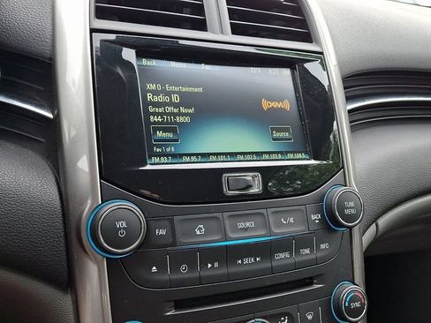 Used 2014 Chevrolet Malibu LT FWD image 16