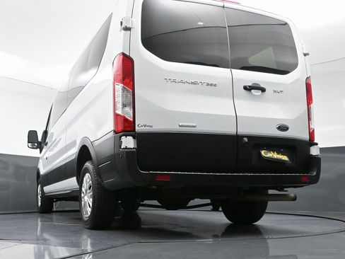 Used 2023 Ford Transit 350 XLT image 40
