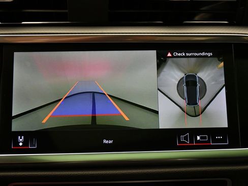 Certified 2025 Audi Q3 2.0T Premium Plus w/ Premium Plus Package image 28