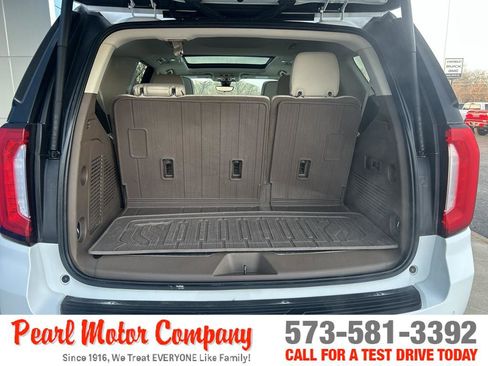 Certified 2021 GMC Yukon Denali w/ Denali Premium Package image 37