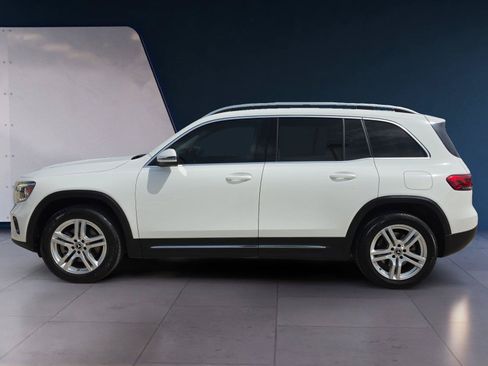 Used 2020 Mercedes-Benz GLB 250 image 2