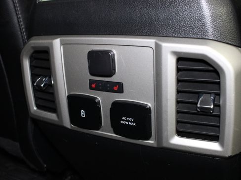 Used 2020 Ford F150 Lariat w/ Equipment Group 502A Luxury AWD/4WD image 17