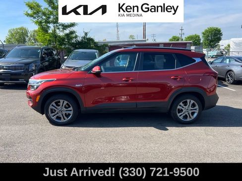 Certified 2021 Kia Seltos S AWD/4WD image 8