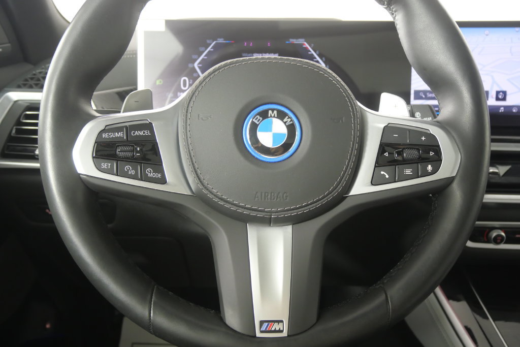 Certified 2026 BMW X5 xDrive50e w/ M Sport Package AWD/4WD image 20