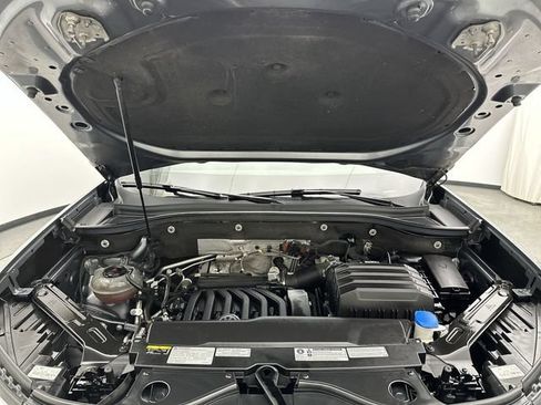 Used 2021 Volkswagen Atlas SE w/ Towing Package AWD/4WD image 25