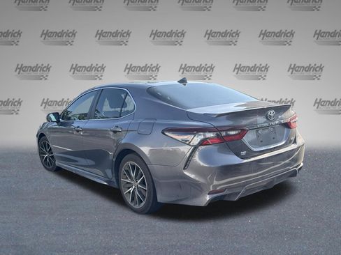 Used 2023 Toyota Camry SE FWD image 7