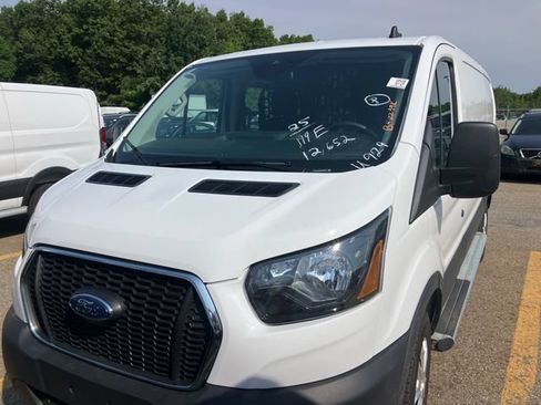 Used 2025 Ford Transit 250 Low Roof w/ Exterior Upgrade Package RWD image 5