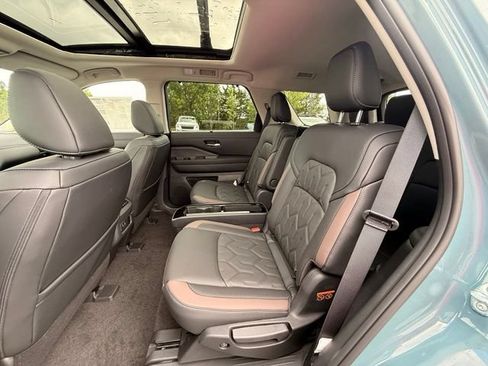 New 2026 Nissan Pathfinder Platinum w/ Cargo Package AWD/4WD image 15