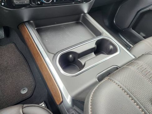 New 2026 Chevrolet Silverado 2500 High Country w/ High Country Premium Package AWD/4WD image 22