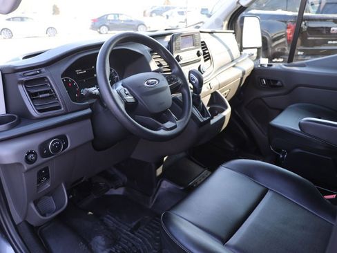 Used 2023 Ford Transit 250 Medium Roof w/ Load Area Protection Package image 27