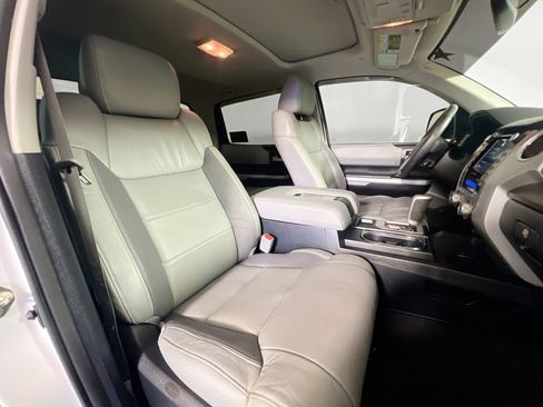 Used 2020 Toyota Tundra Limited image 31
