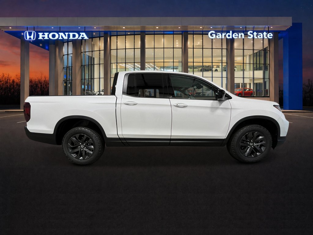 Used 2025 Honda Ridgeline Sport image 8