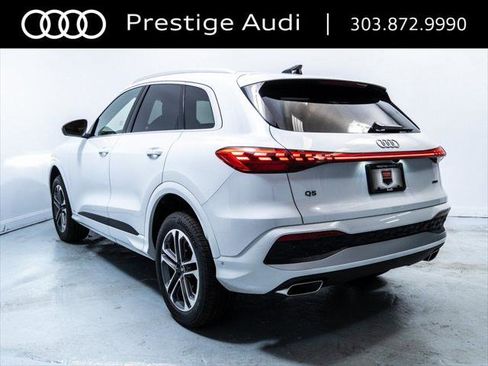 Used 2025 Audi Q5 Premium Plus w/ Premium Plus AWD/4WD image 3