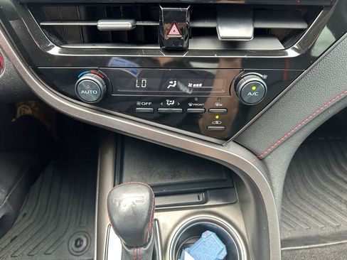 Used 2022 Toyota Camry TRD FWD image 17