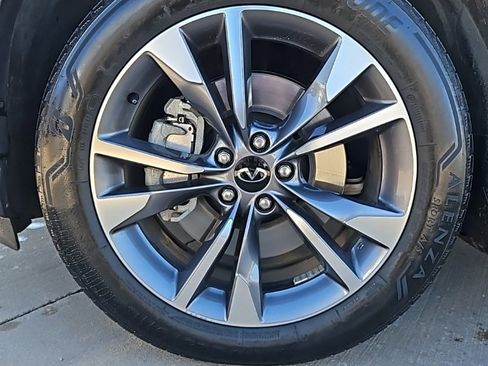 Used 2024 INFINITI QX60 Luxe image 9