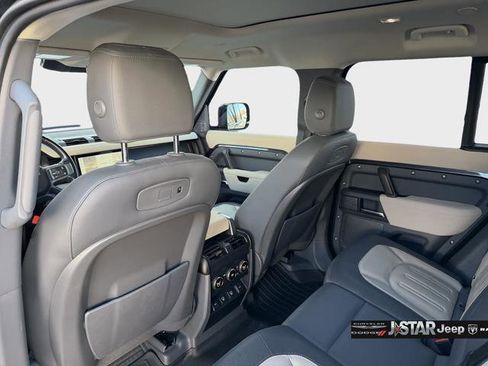 Used 2022 Land Rover Defender 110 X-Dynamic SE image 20