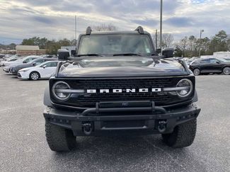 Used 2024 Ford Bronco Wildtrak video 3