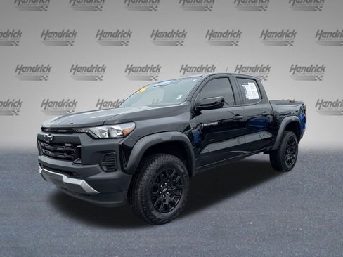 Certified 2024 Chevrolet Colorado Trail Boss w/ Technology Package image 5