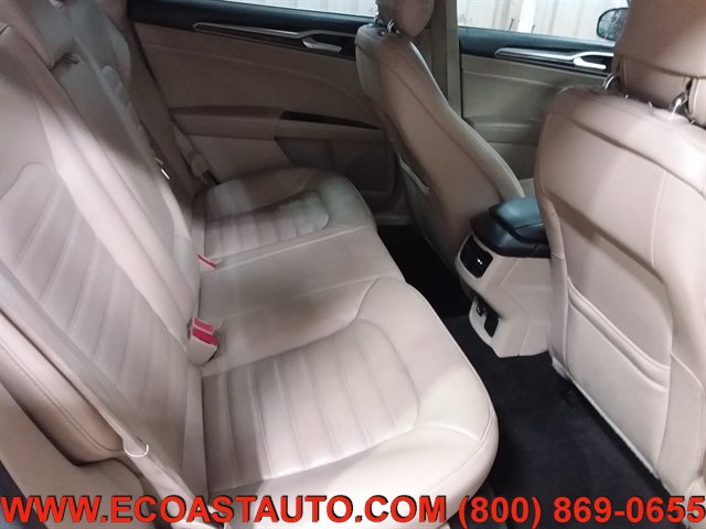 Used 2014 Ford Fusion SE w/ Equipment Group 502A FWD image 15