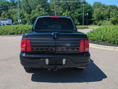 Used 2002 Lincoln Blackwood image 7