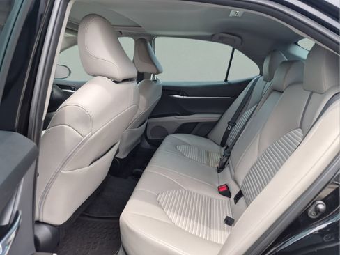 Used 2024 Toyota Camry SE w/ Convenience Package FWD image 17