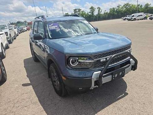 Used 2025 Ford Bronco Sport Big Bend AWD/4WD image 2