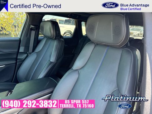 Used 2024 Cadillac Lyriq Sport RWD image 17